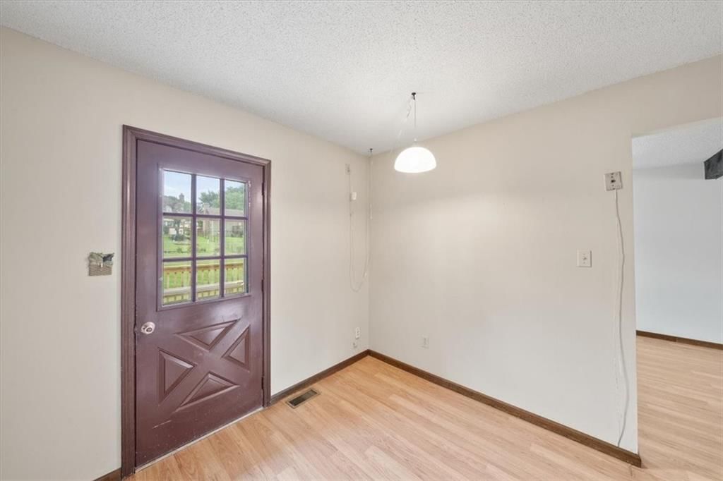 5414 Locust Avenue — photo 13