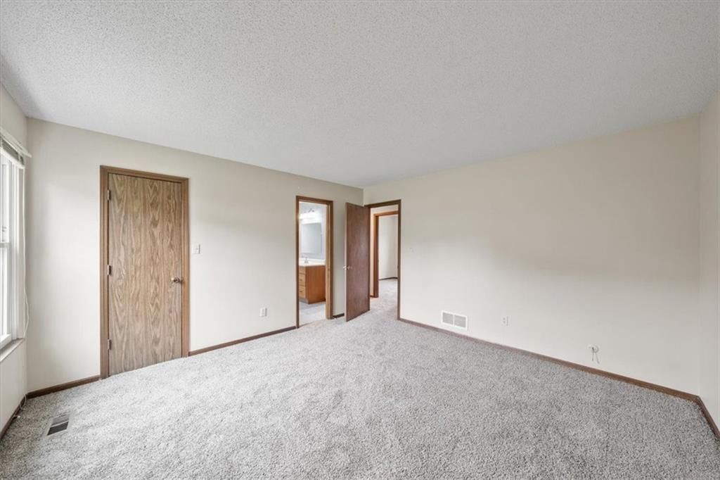 5414 Locust Avenue — photo 19