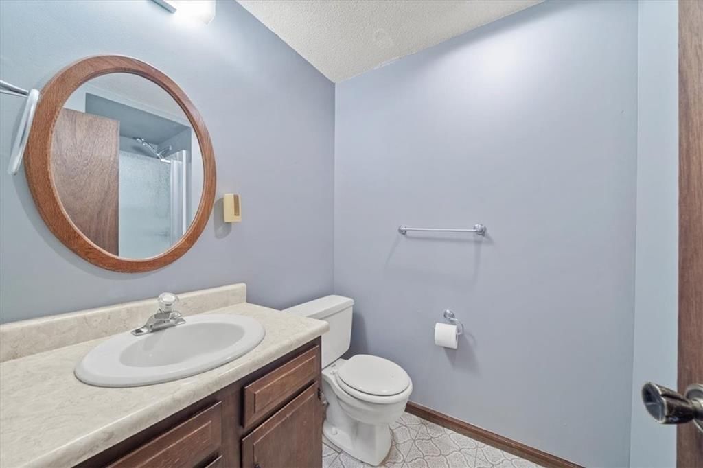 5414 Locust Avenue — photo 27