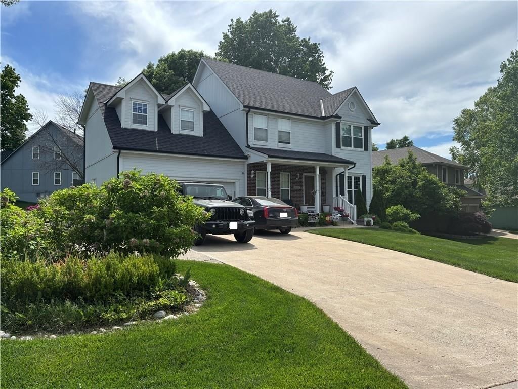 1532 SW Fredrick Drive — photo 3