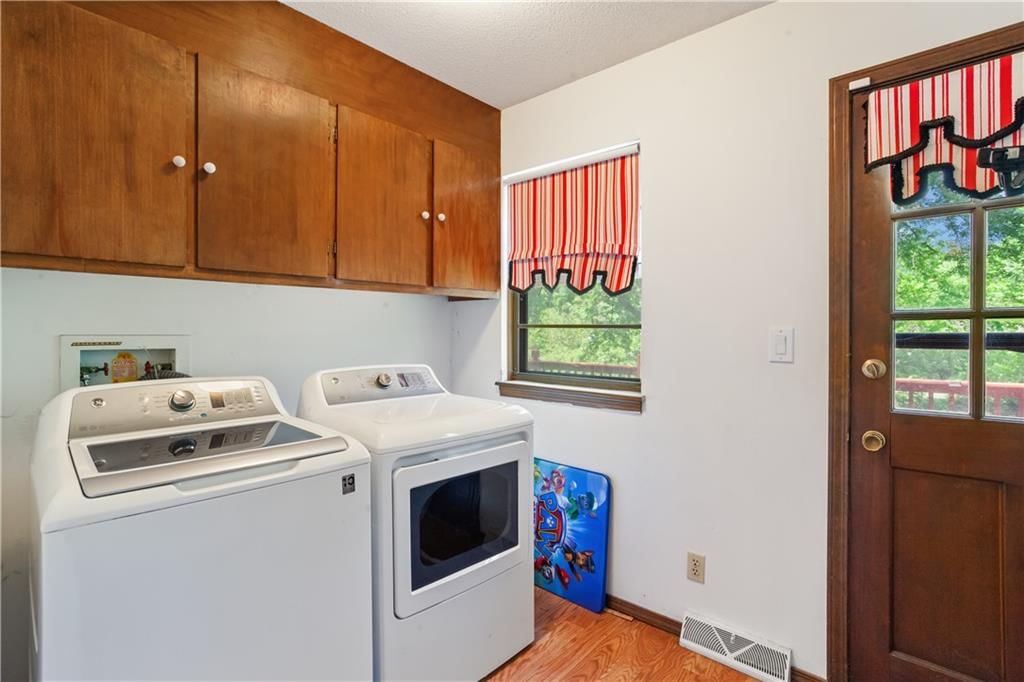 9950 N Charlotte Street — photo 17