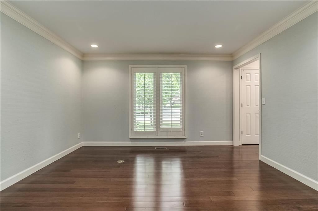 12417 SAGAMORE Road — photo 14