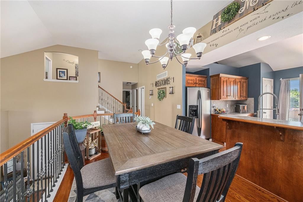 11028 N Tullis Court — photo 8