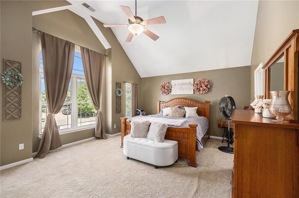 11028 N Tullis Court — photo 11
