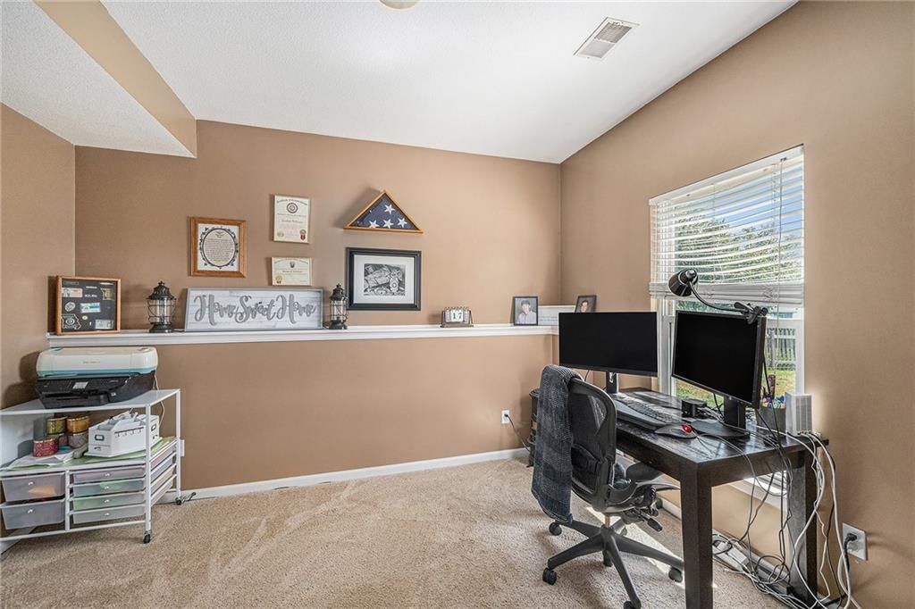 11028 N Tullis Court — photo 24