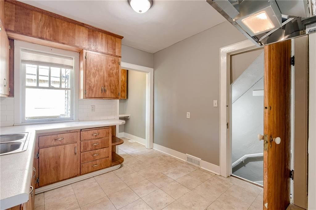 5825 E 13th Street — photo 10