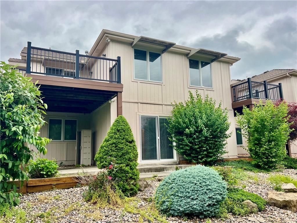613 NW Alexa Lane — photo 13