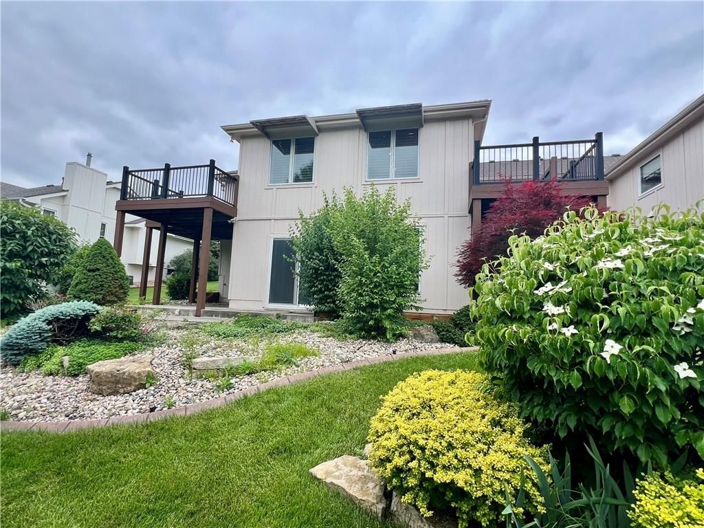 613 NW Alexa Lane — photo 14