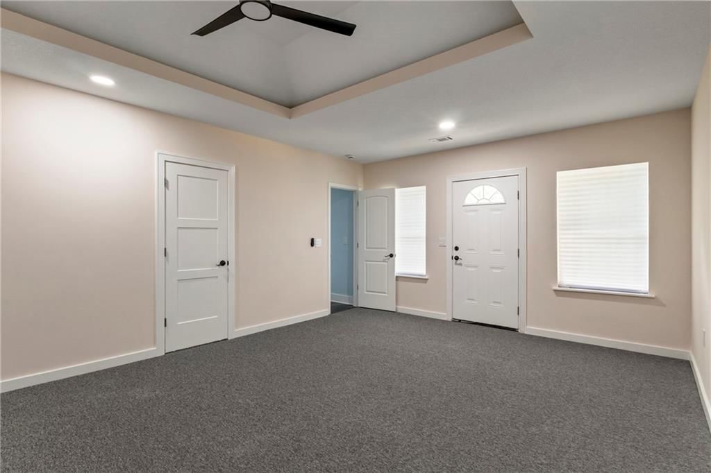 1427 N 26th Street — photo 15