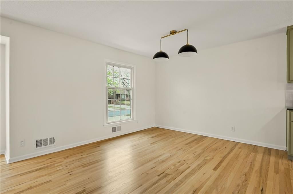 9408 Goddard Street — photo 6