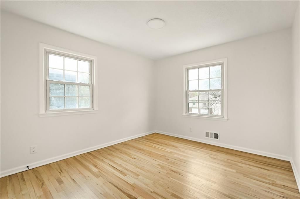 9408 Goddard Street — photo 17
