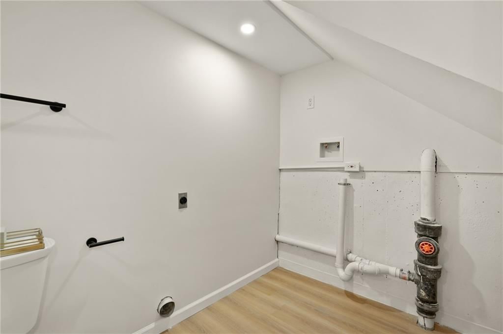 9408 Goddard Street — photo 20
