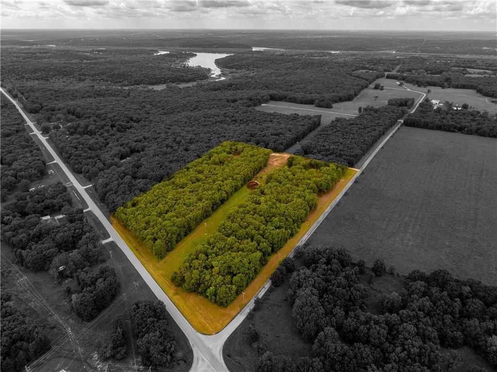 Photo 50 of 57 - 1501 NE 775 Road