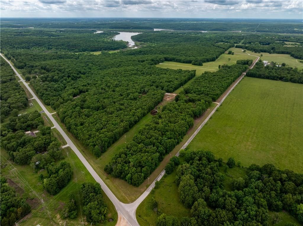 Photo 52 of 57 - 1501 NE 775 Road