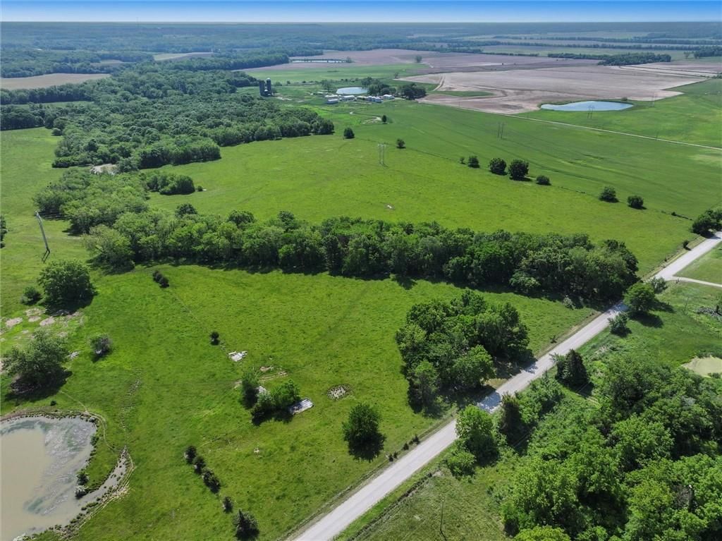TBD SW 1067 County Road — photo 4