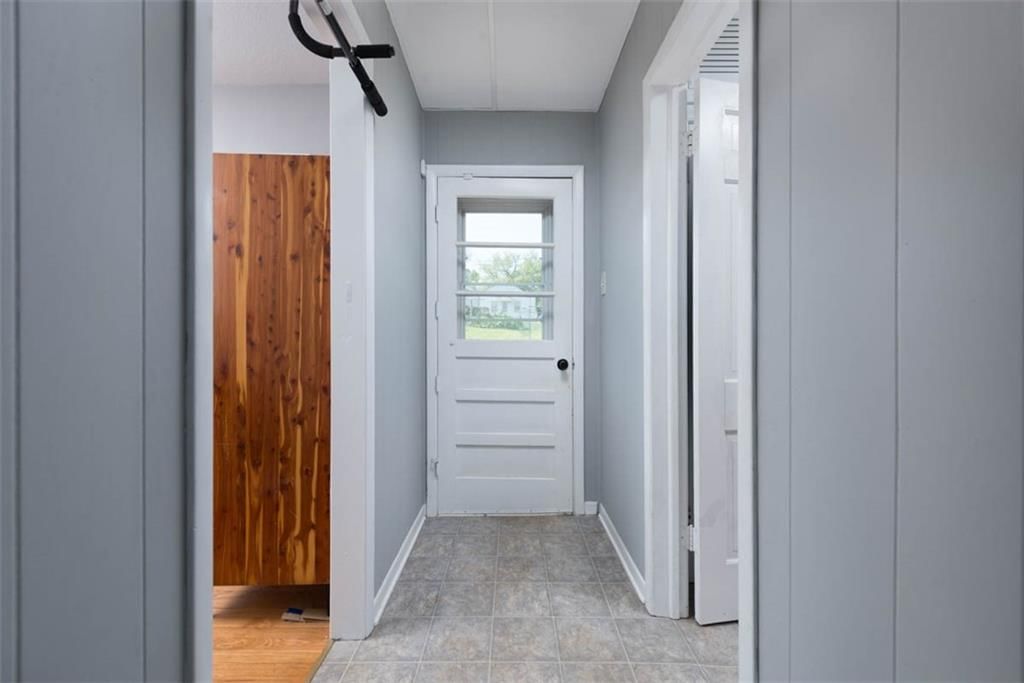 11227 GILL Street — photo 22