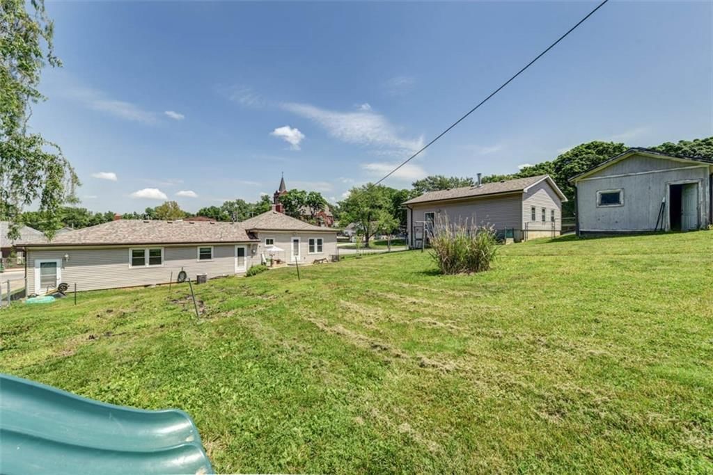 11227 GILL Street — photo 38