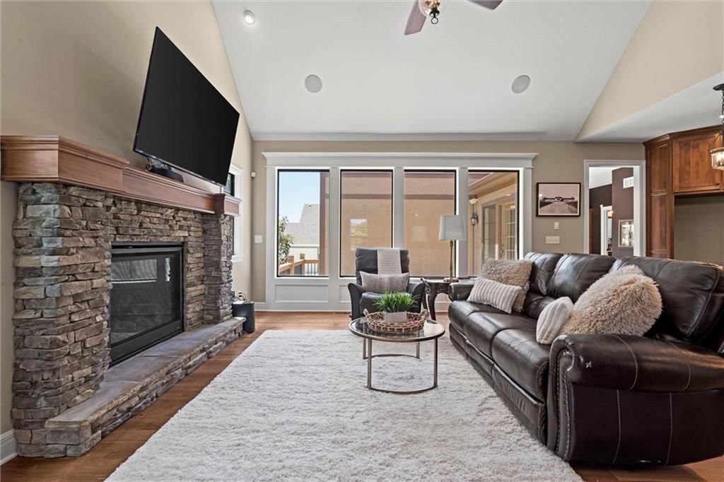 3229 SW Mary Street — photo 6