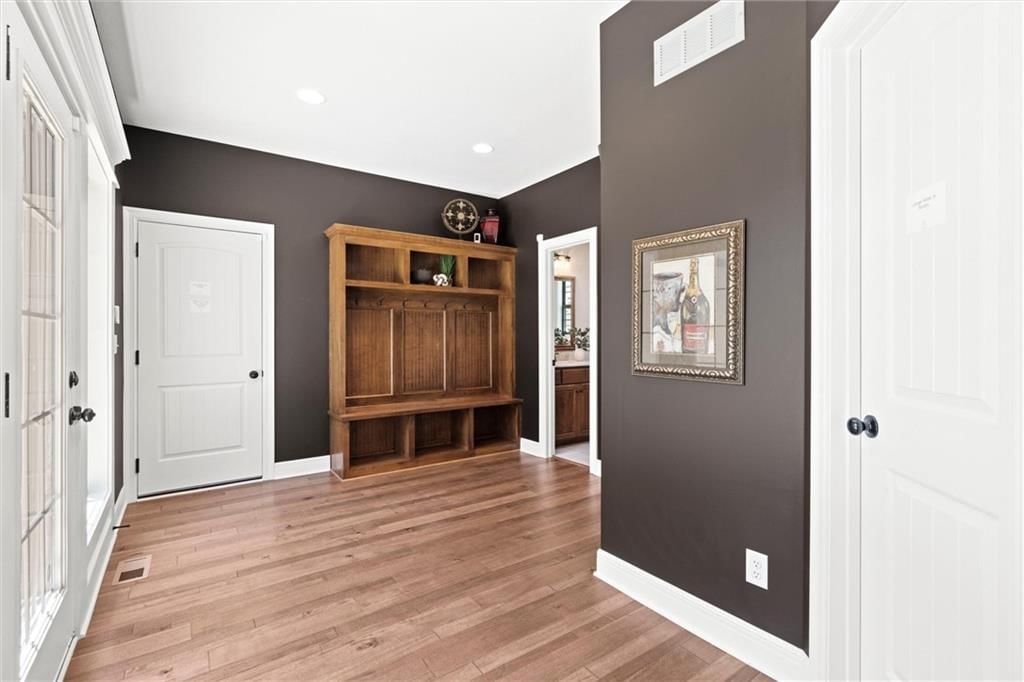3229 SW Mary Street — photo 16