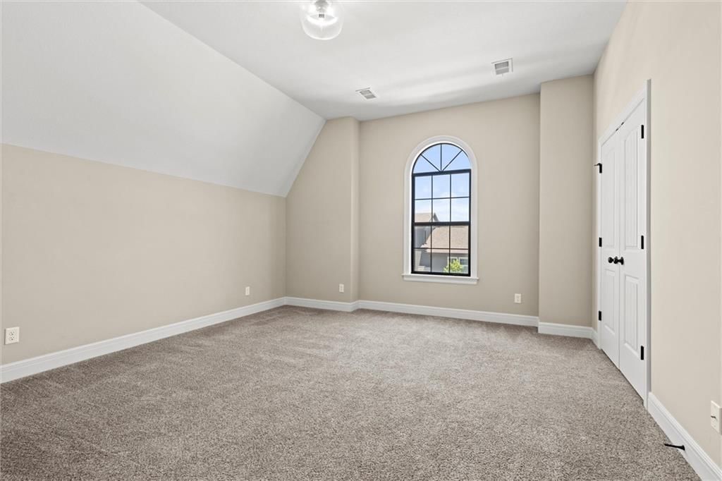 3229 SW Mary Street — photo 33