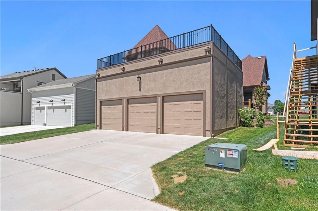 3229 SW Mary Street — photo 42