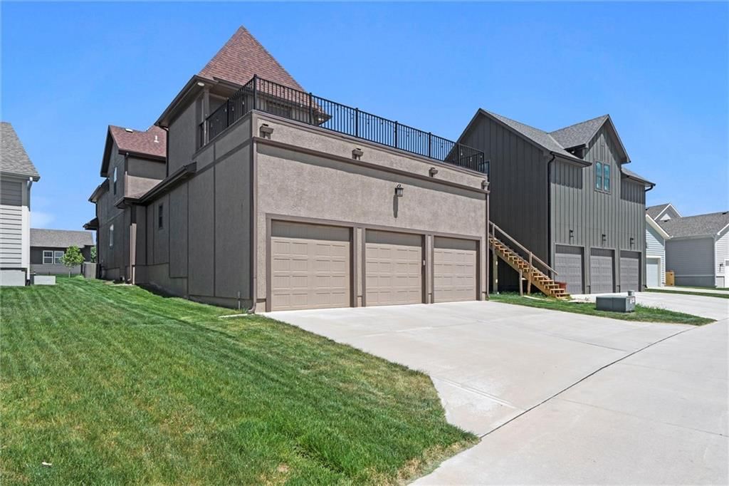 3229 SW Mary Street — photo 45