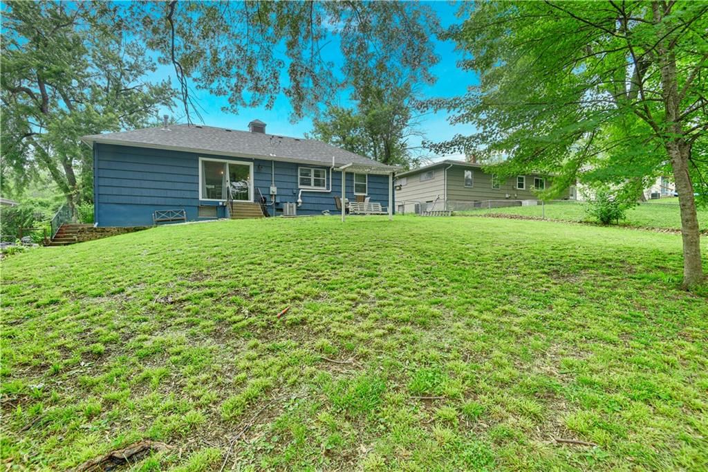 11228 Jackson Avenue — photo 25
