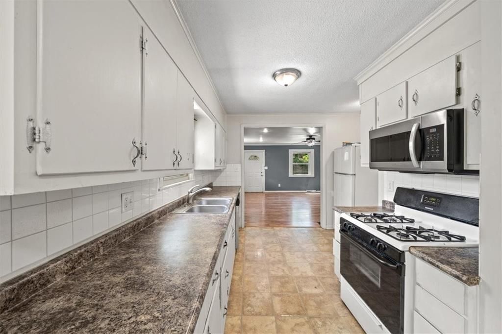 108 Kensington Avenue — photo 6