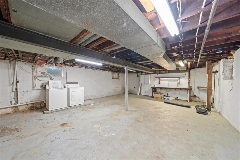 108 Kensington Avenue — photo 16