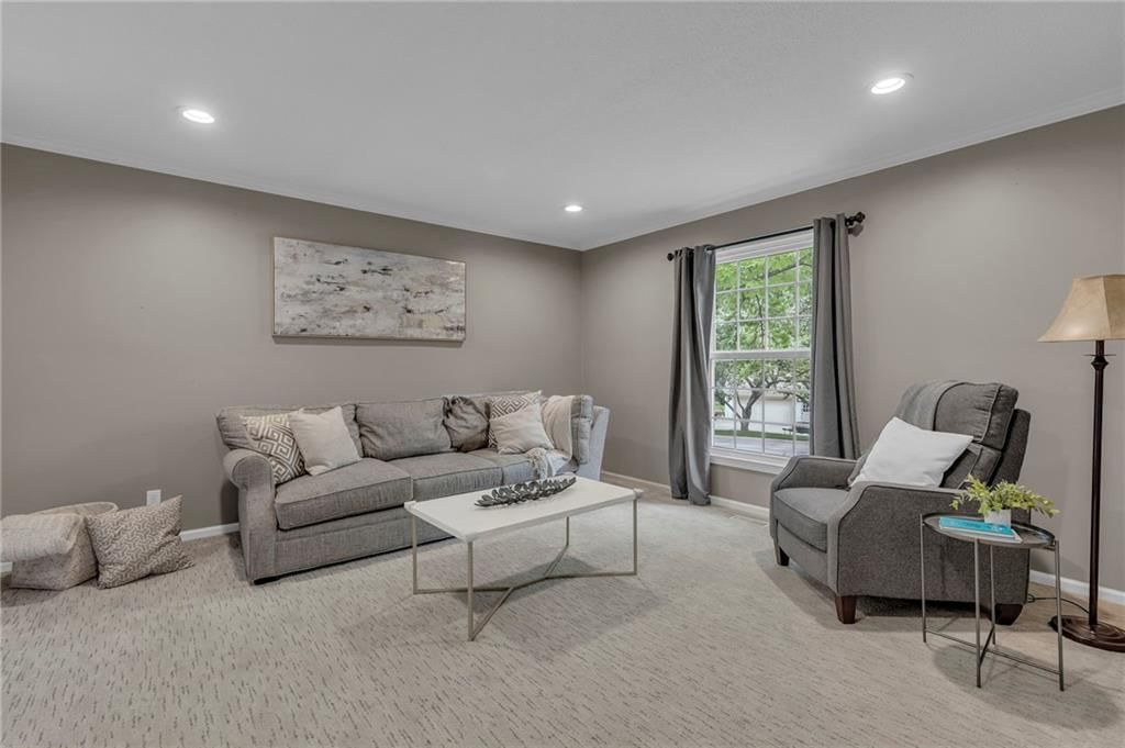 11912 Ensley Lane — photo 5