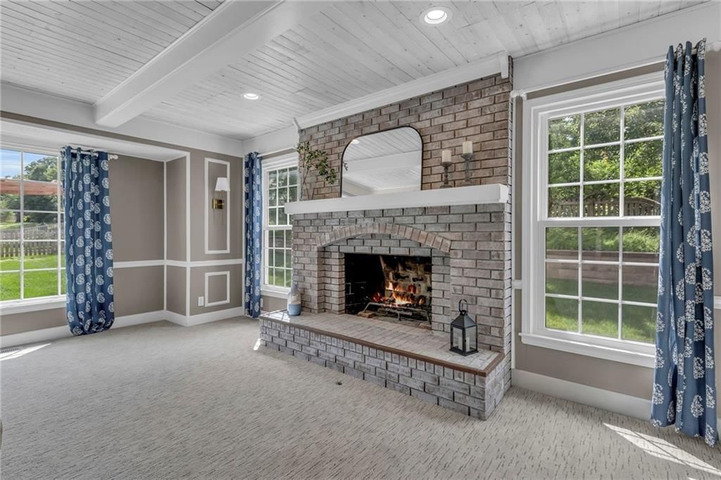 11912 Ensley Lane — photo 12