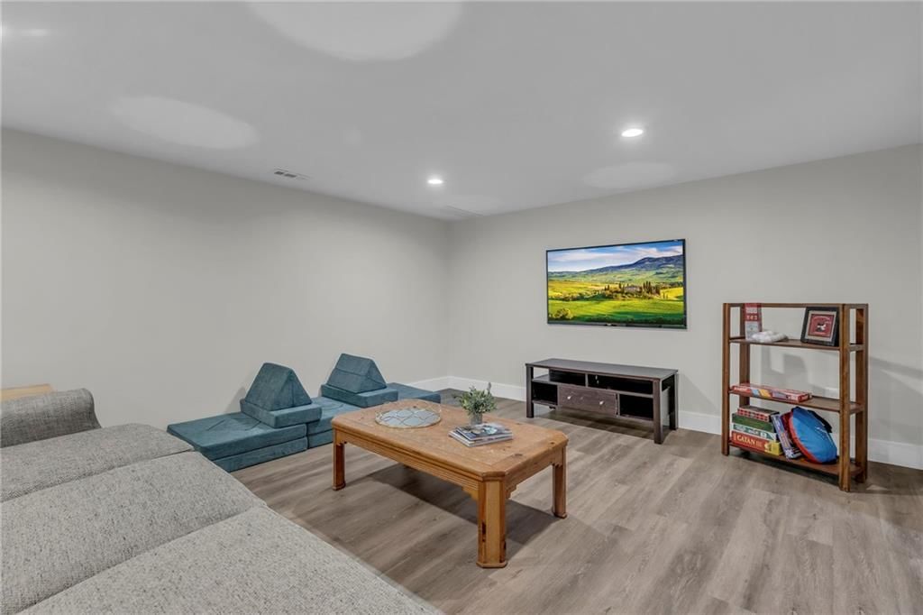 11912 Ensley Lane — photo 33
