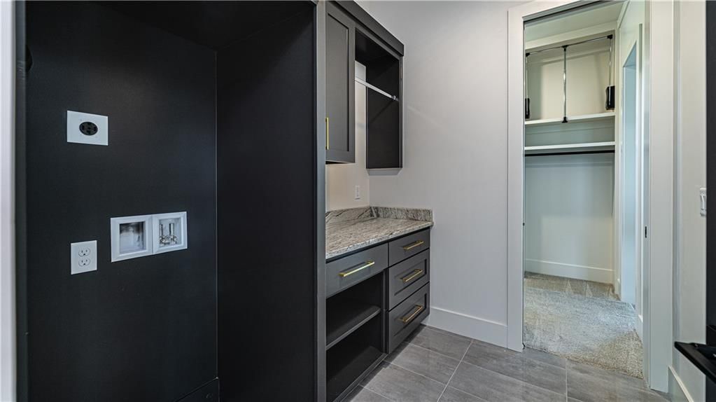 2504 W 177th Street — photo 26