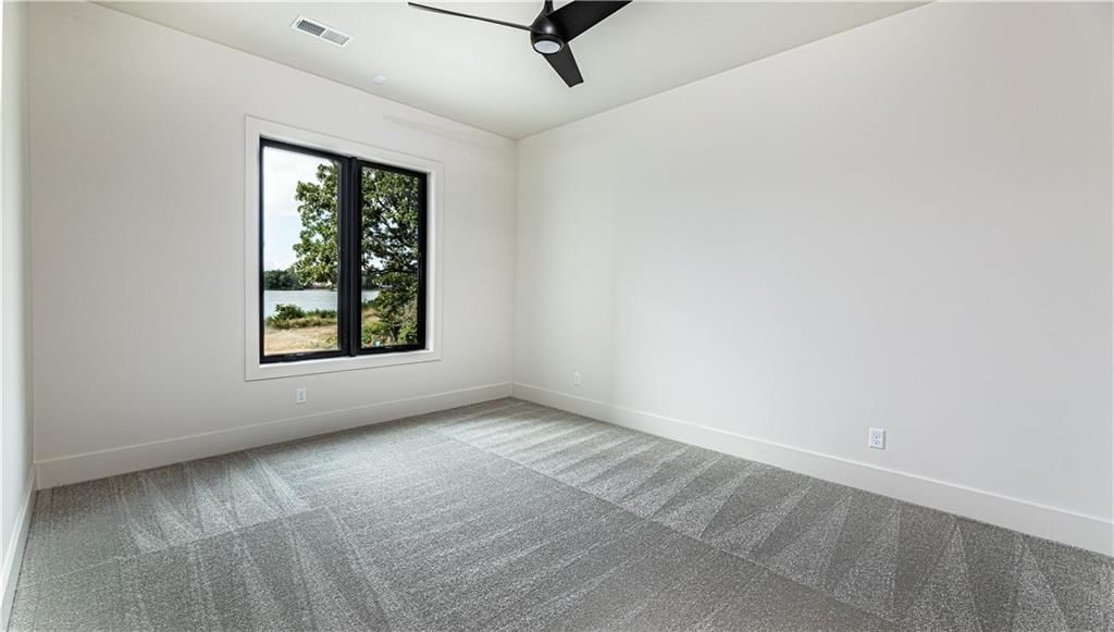 2504 W 177th Street — photo 43