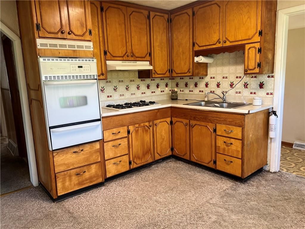5720 NW 51st Street — photo 51