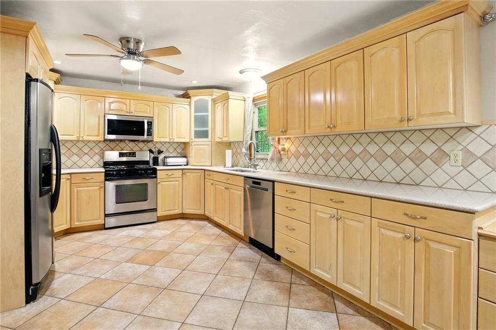 1172 S Delaware Drive — photo 5