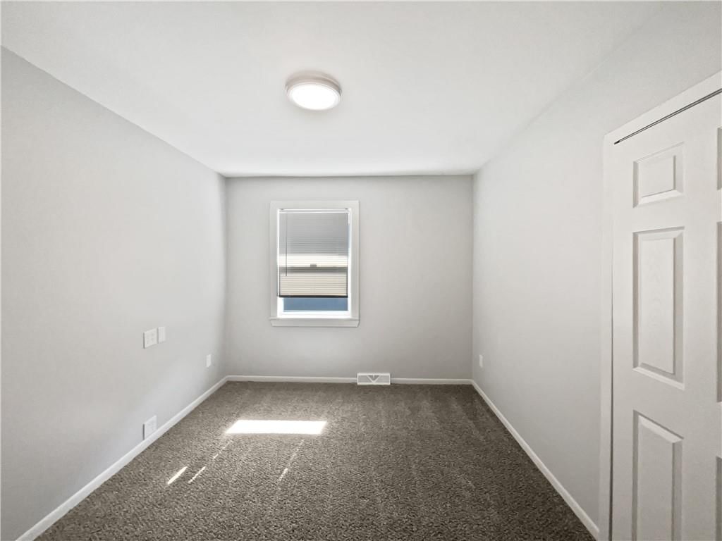 8701 E 109th Terrace — photo 5