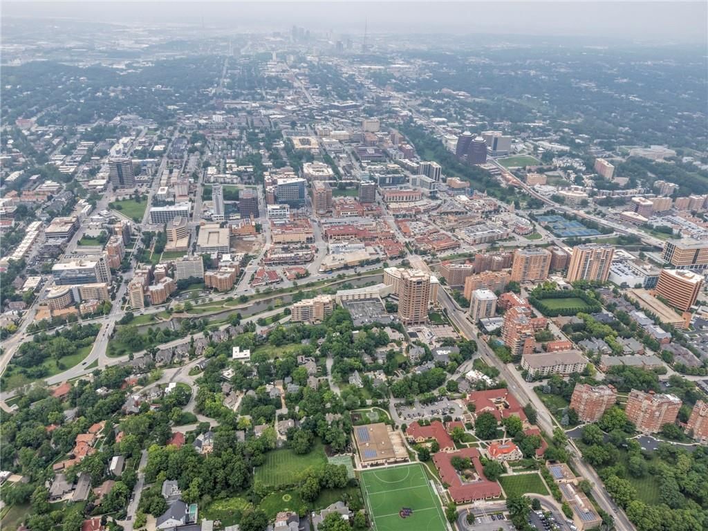 600 W 50th Street — photo 61