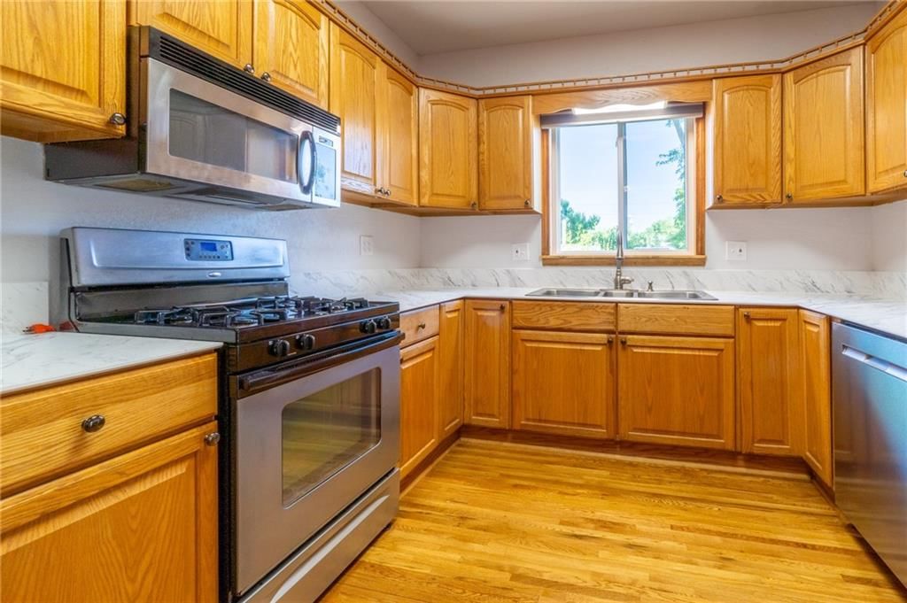 308 S Hughes Street — photo 31