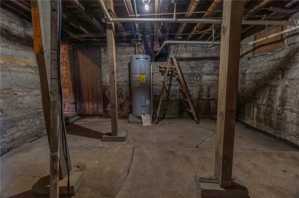 308 S Hughes Street — photo 62