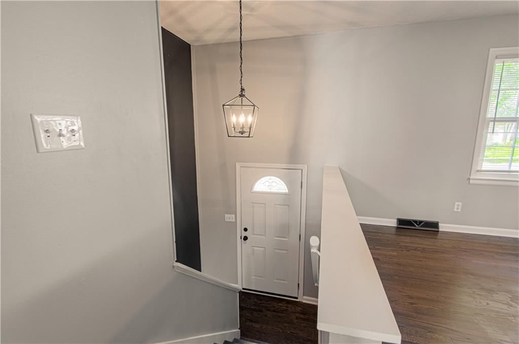 13210 Grand Street — photo 3