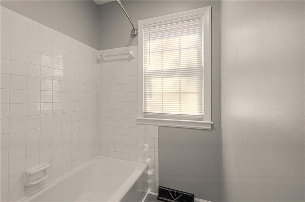 13210 Grand Street — photo 23