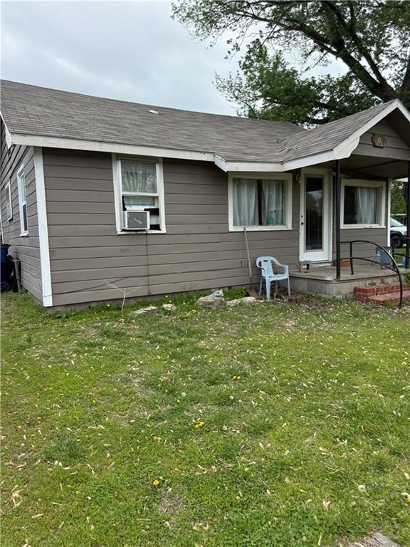 604 Willow Street — photo 2