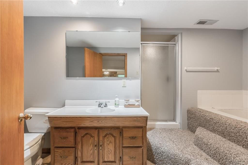 3200 NE 71st Street — photo 26