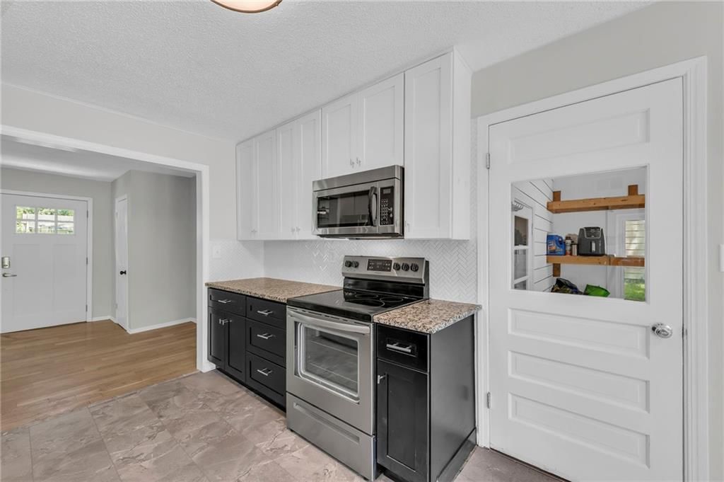 7029 Beverly Street — photo 8