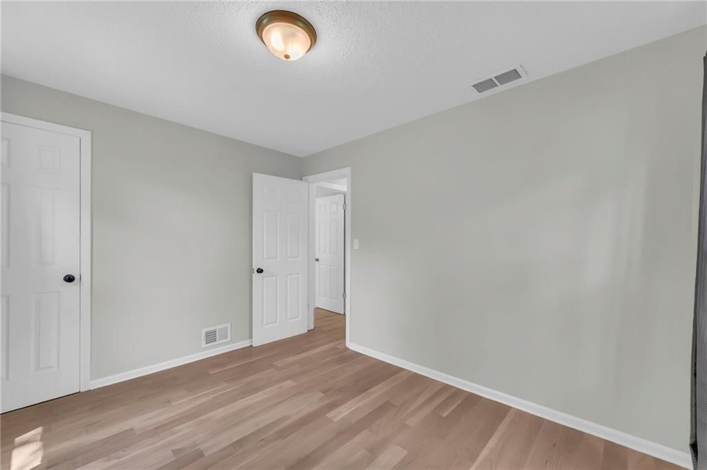 7029 Beverly Street — photo 14