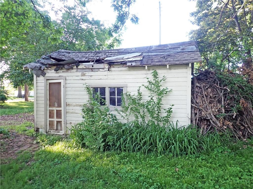 2315 S Harris Avenue — photo 6