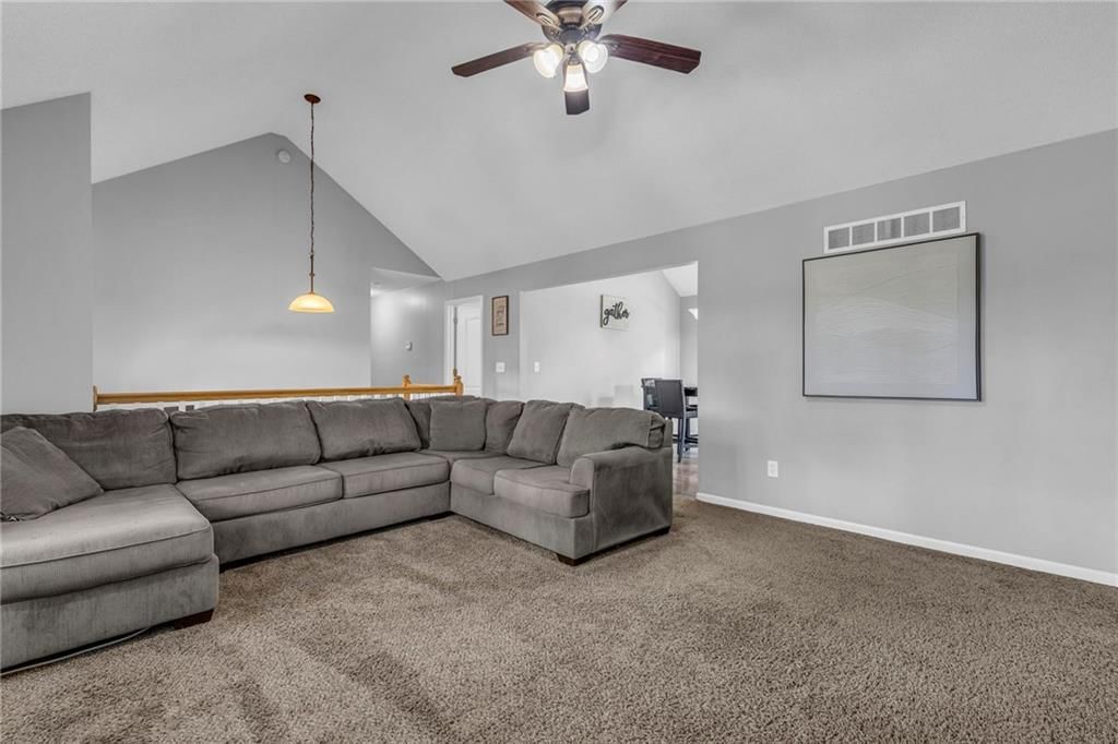 311 SW 24th Terrace — photo 9