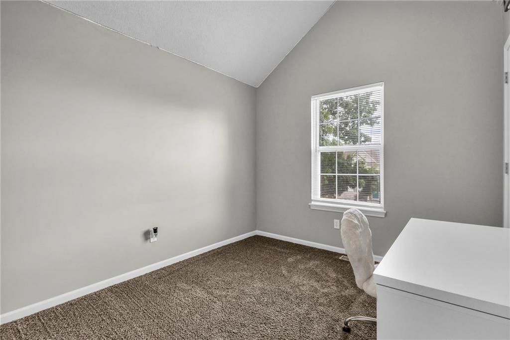 311 SW 24th Terrace — photo 25