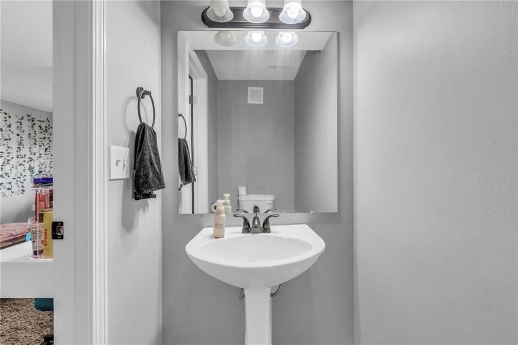 311 SW 24th Terrace — photo 30